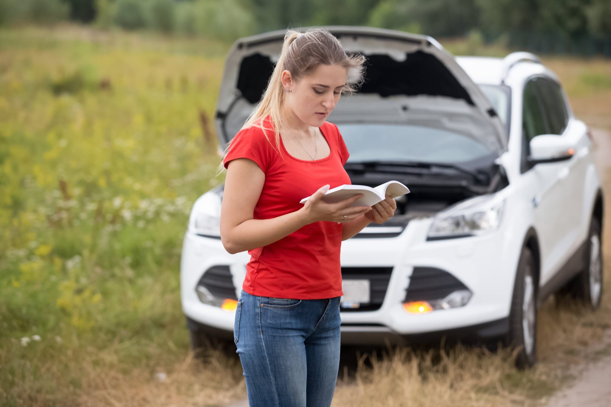 best things to keep in your car